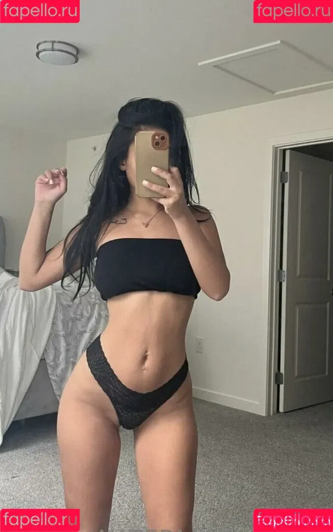 kaylinaeileennn Onlyfans Photo Gallery 