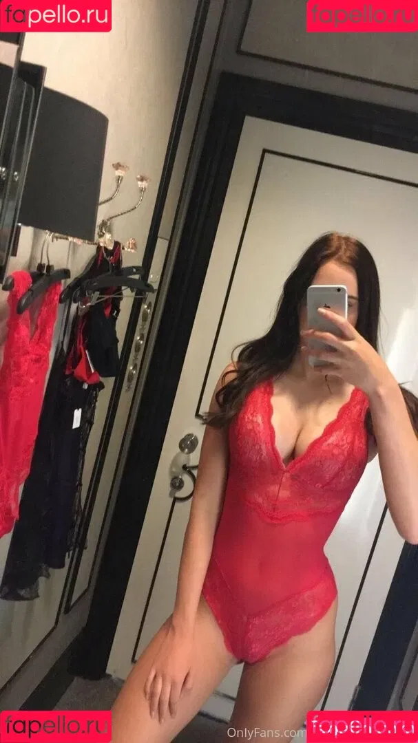 yourbabygirllxoxo Onlyfans Photo Gallery 