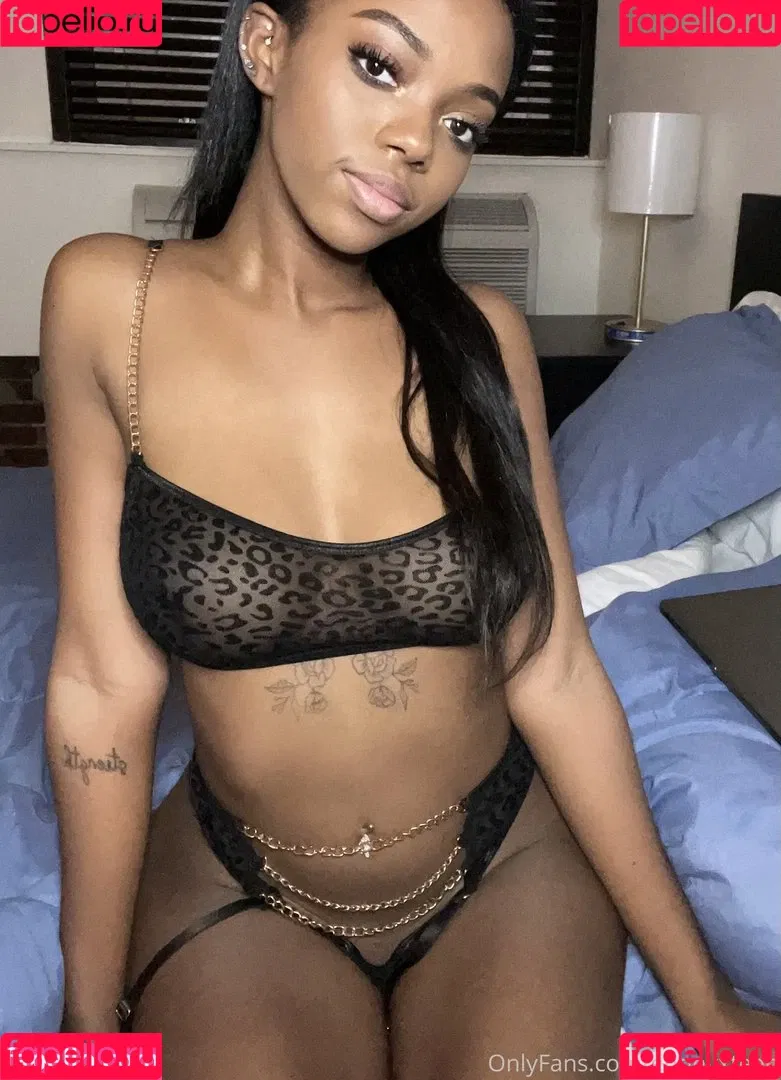 Ebonyxteen Onlyfans Photo Gallery 