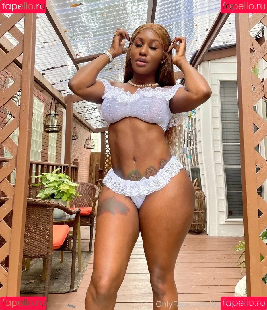 ilovedaleeshaa Onlyfans Photo Gallery 