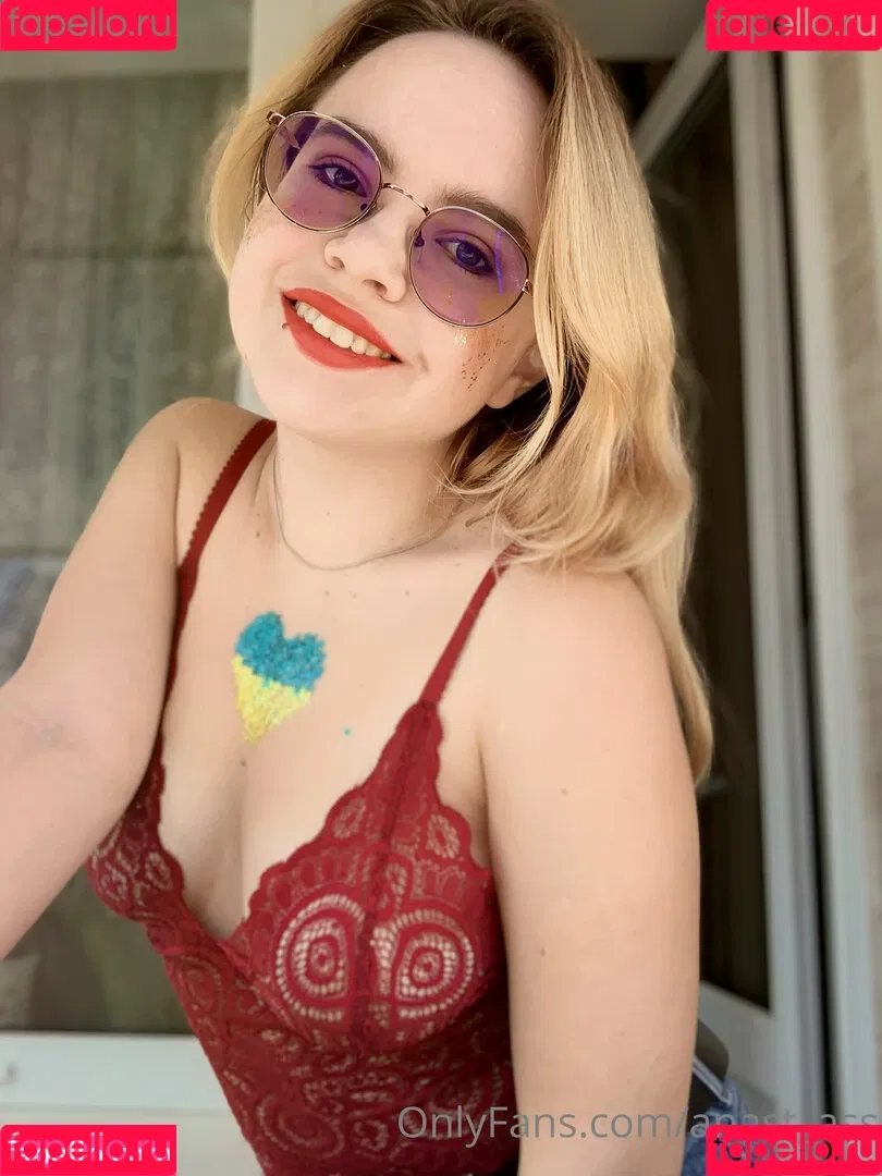 anast_ass11 Onlyfans Photo Gallery 