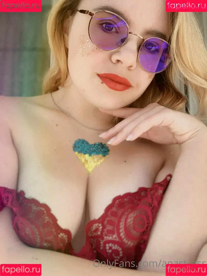 anast_ass11 Onlyfans Photo Gallery 