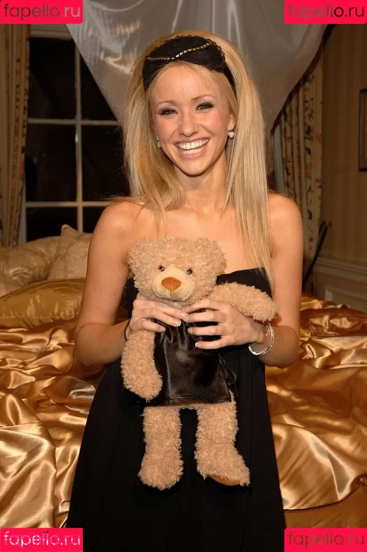 Sammy Winward Onlyfans Photo Gallery 