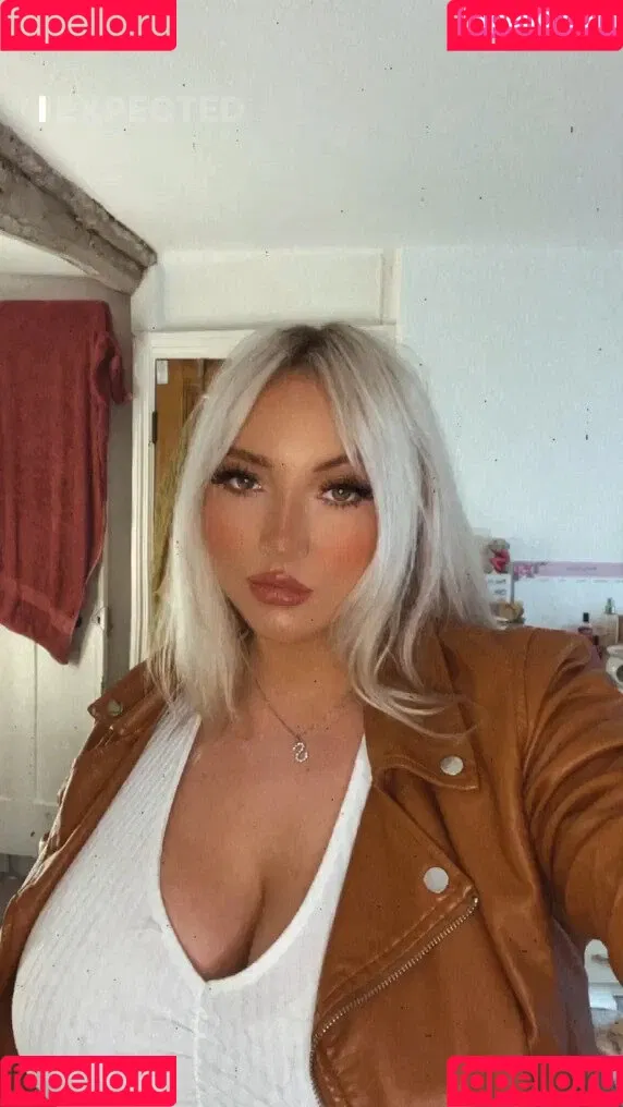 Shona Colson Onlyfans Photo Gallery 