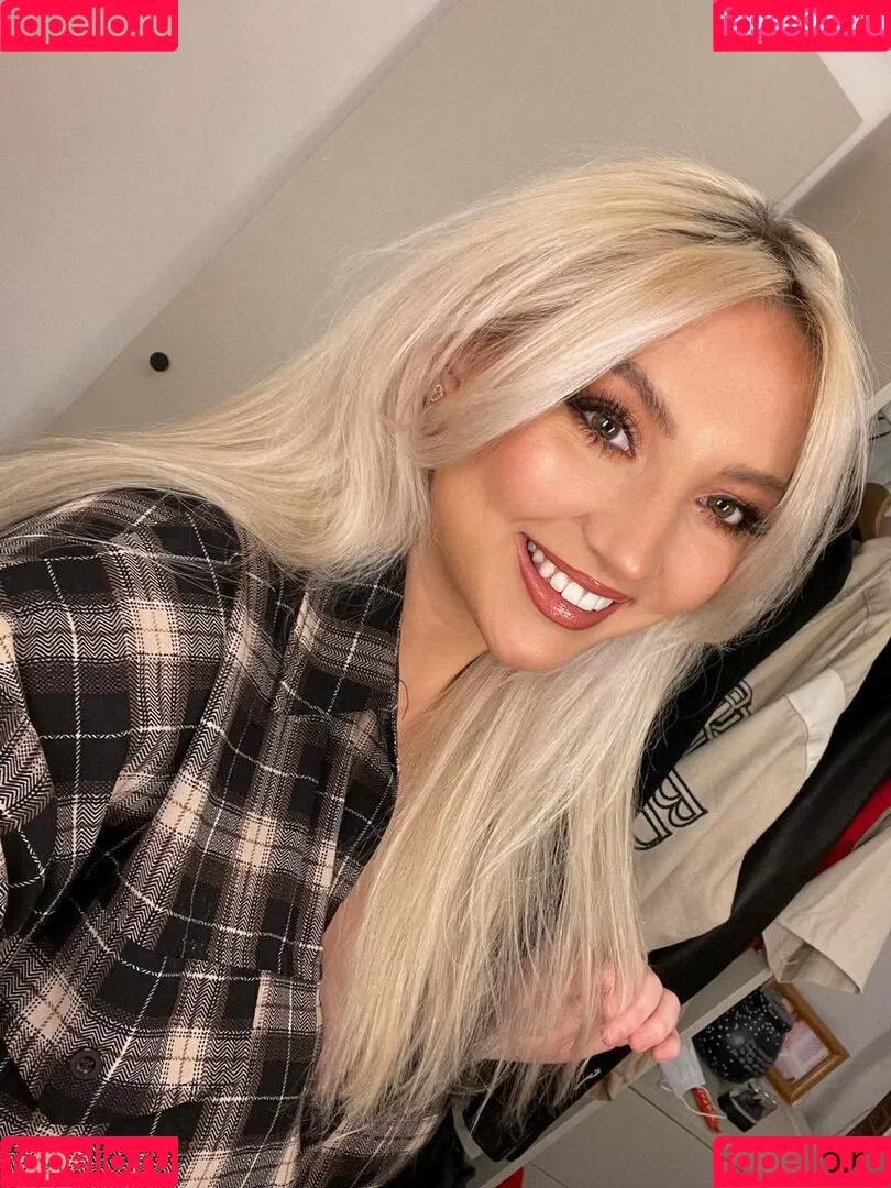Shona Colson Onlyfans Photo Gallery 