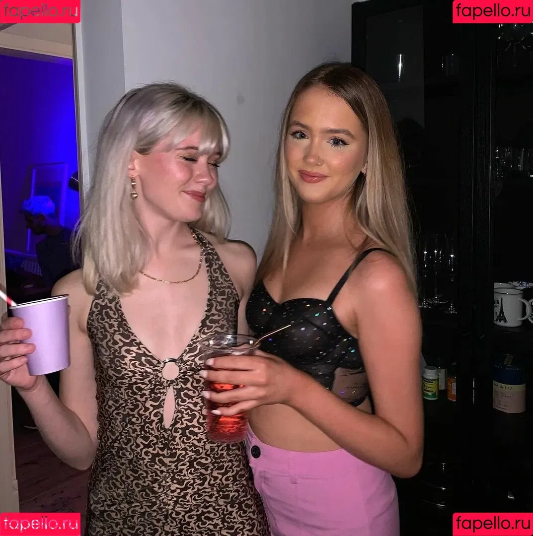 Maisie Peters Onlyfans Photo Gallery 