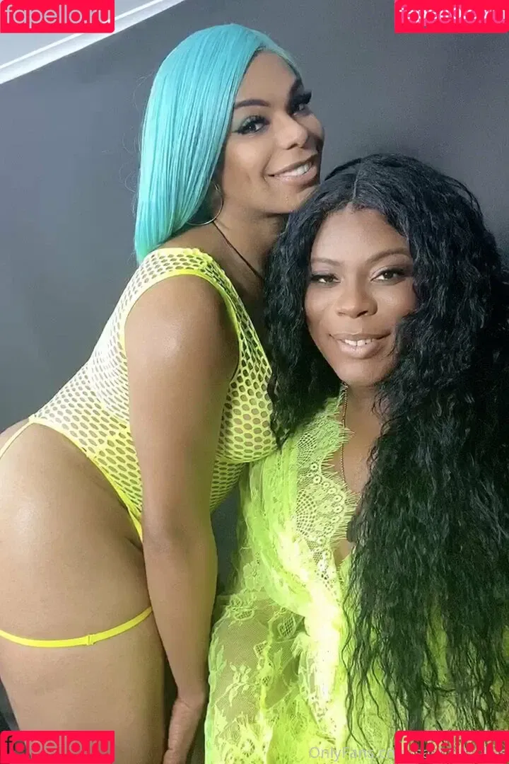 sashastrokes Onlyfans Photo Gallery 