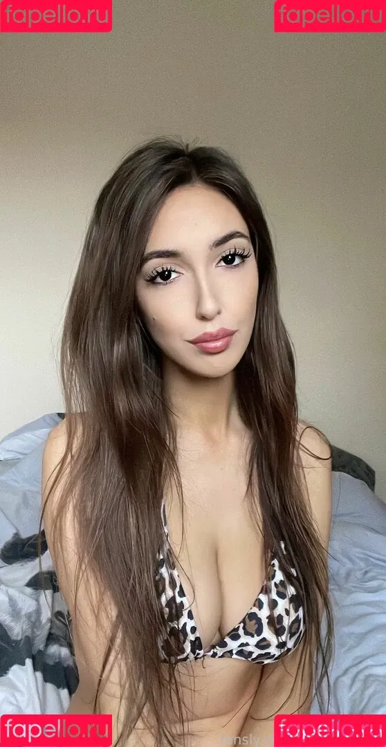 Coral Larsen Onlyfans Photo Gallery 