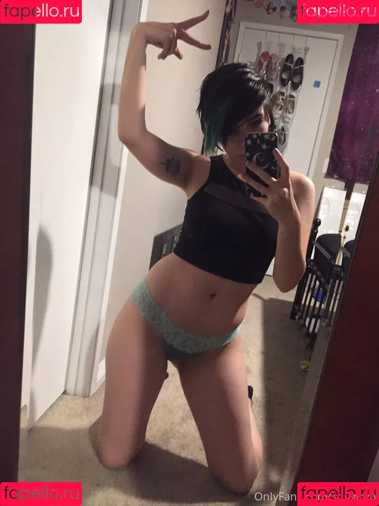 Sn0wryn Onlyfans Photo Gallery 