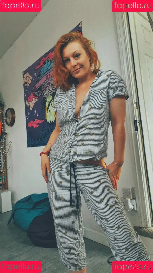 Somethingnotsilly Onlyfans Photo Gallery 