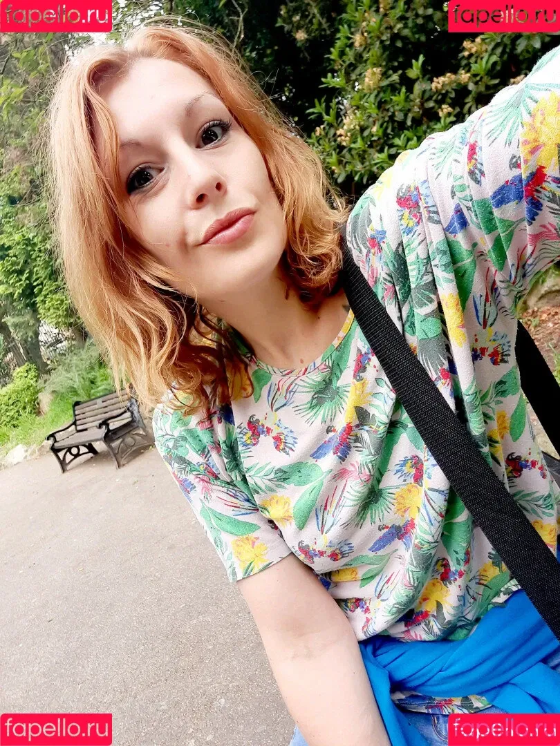 Somethingnotsilly Onlyfans Photo Gallery 