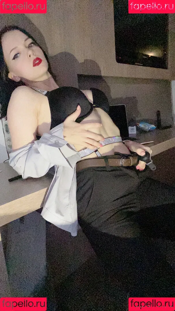 Evenink Cosplay Onlyfans Photo Gallery 