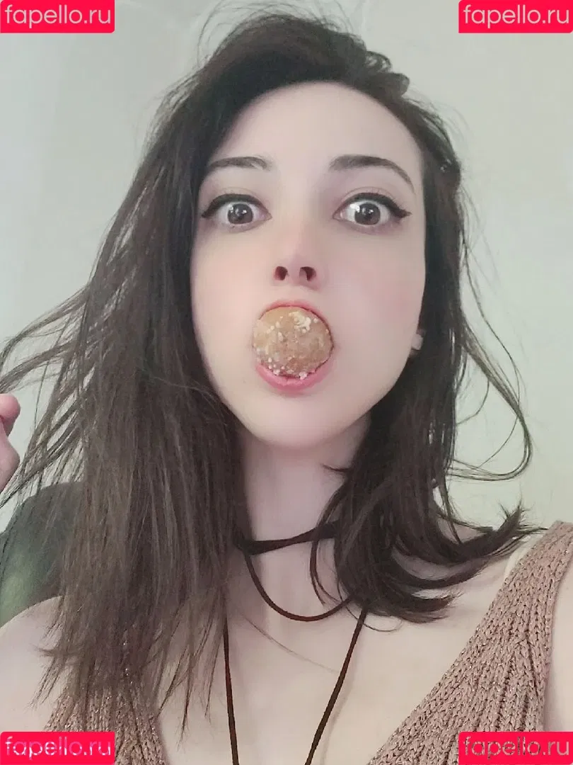 Drellatsun Onlyfans Photo Gallery 