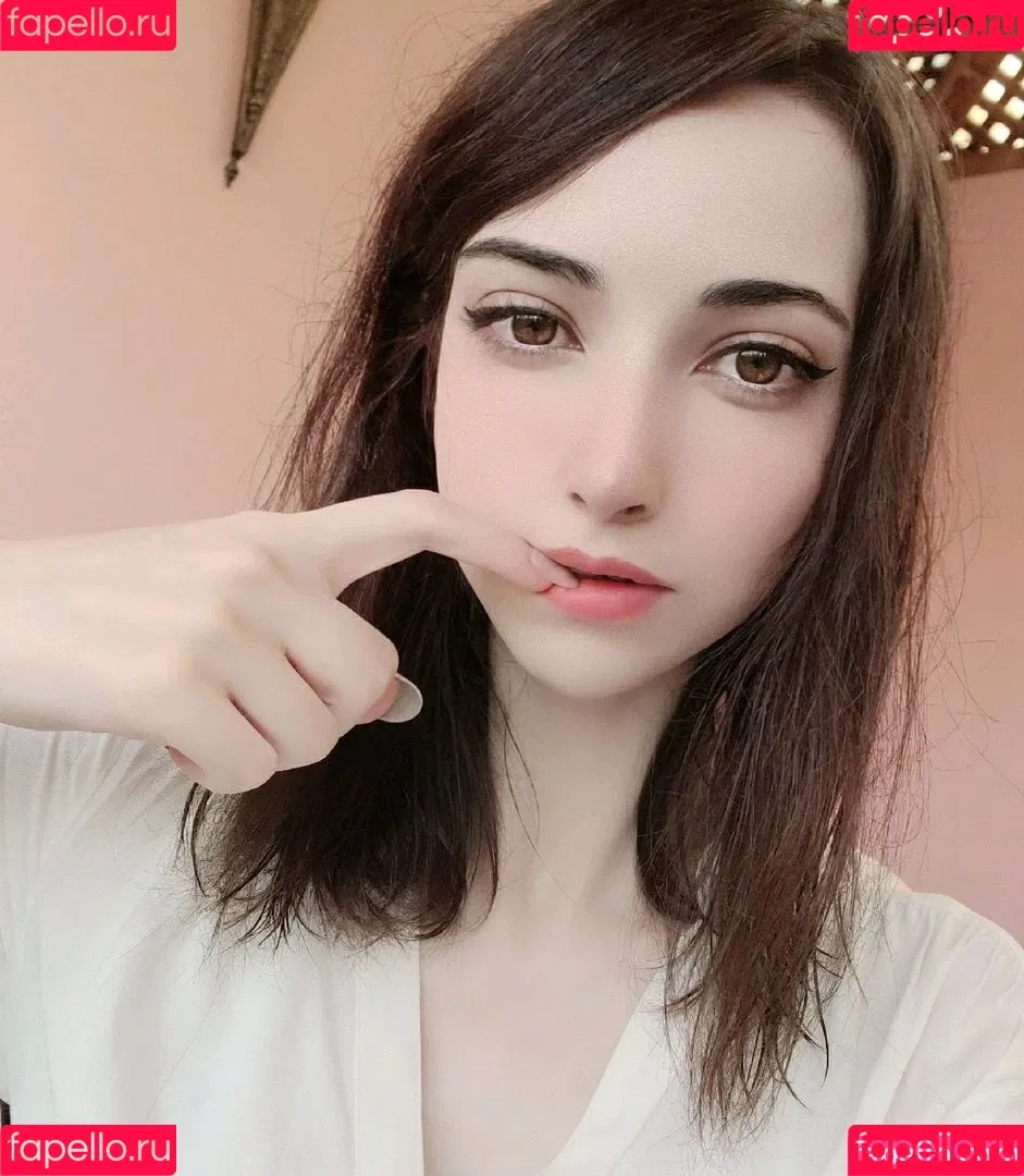 Drellatsun Onlyfans Photo Gallery 