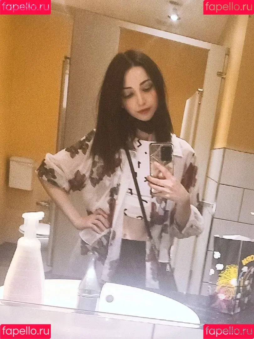 Drellatsun Onlyfans Photo Gallery 