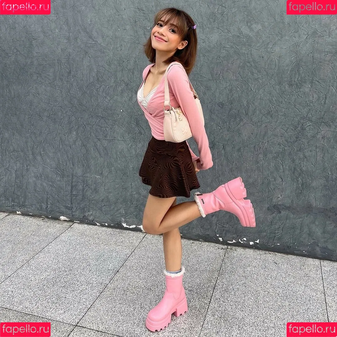 Eevee Enara Onlyfans Photo Gallery 
