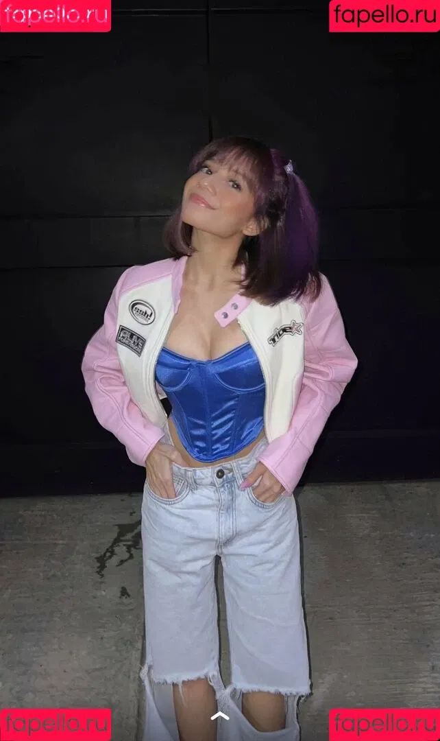 Eevee Enara Onlyfans Photo Gallery 