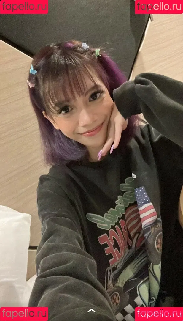 Eevee Enara Onlyfans Photo Gallery 