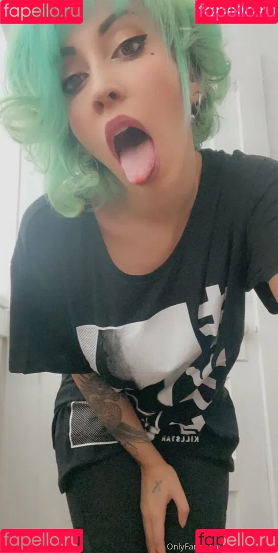 thevividvivka Onlyfans Photo Gallery 