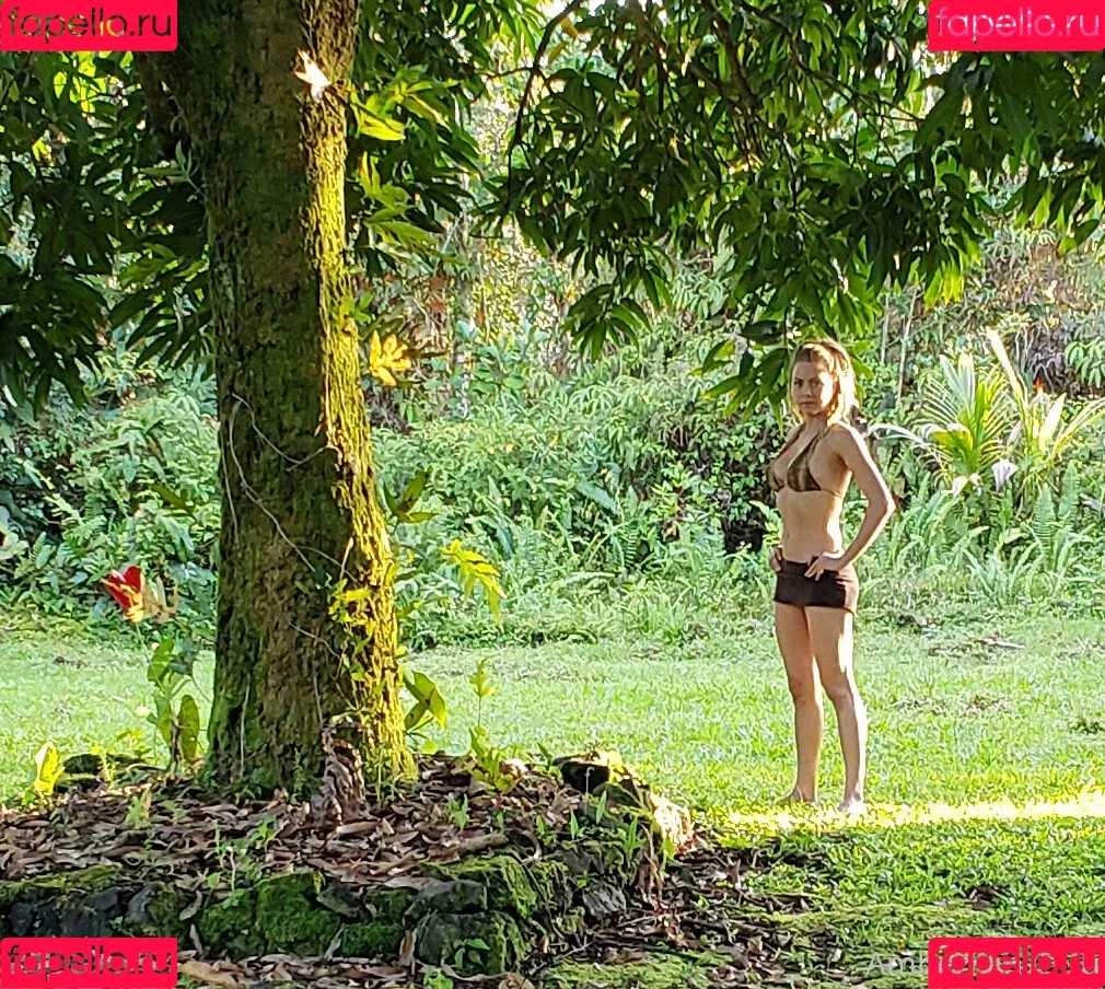 Nina Rei Onlyfans Photo Gallery 