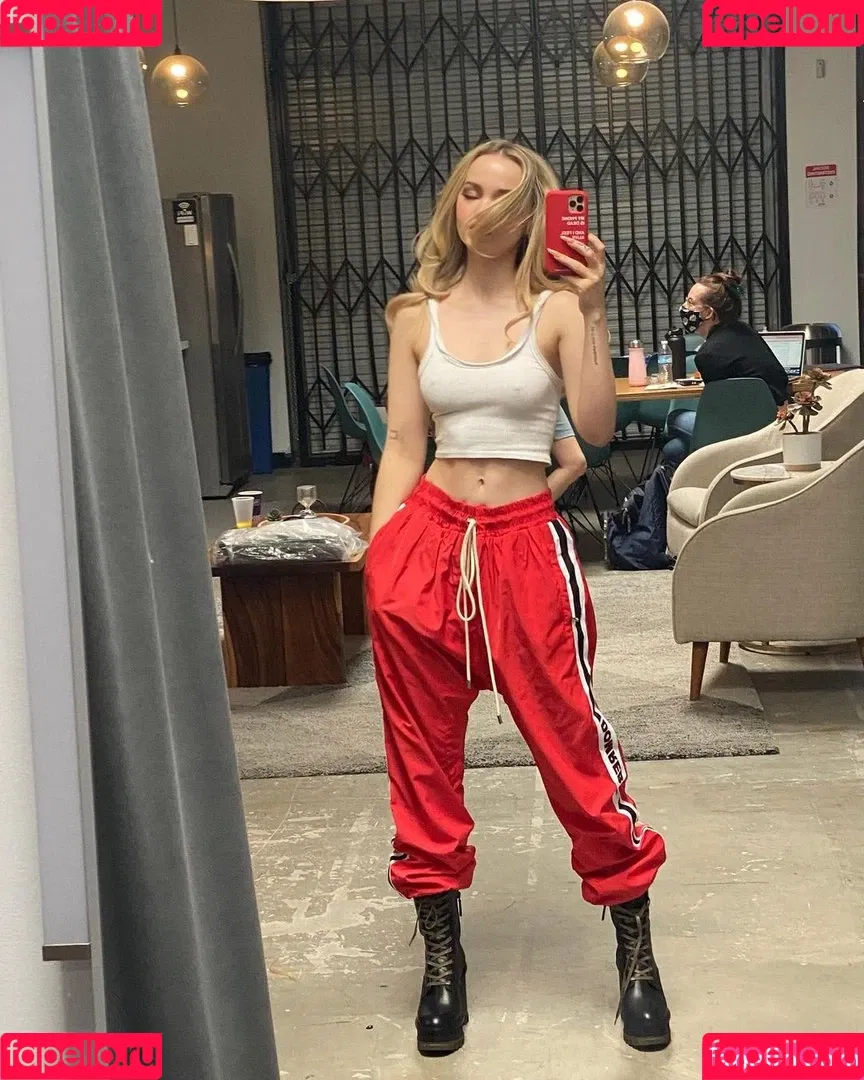Dove Cameron Onlyfans Photo Gallery 