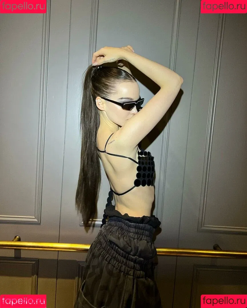 Dove Cameron Onlyfans Photo Gallery 