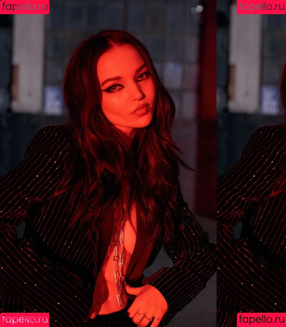 Dove Cameron Onlyfans Photo Gallery 