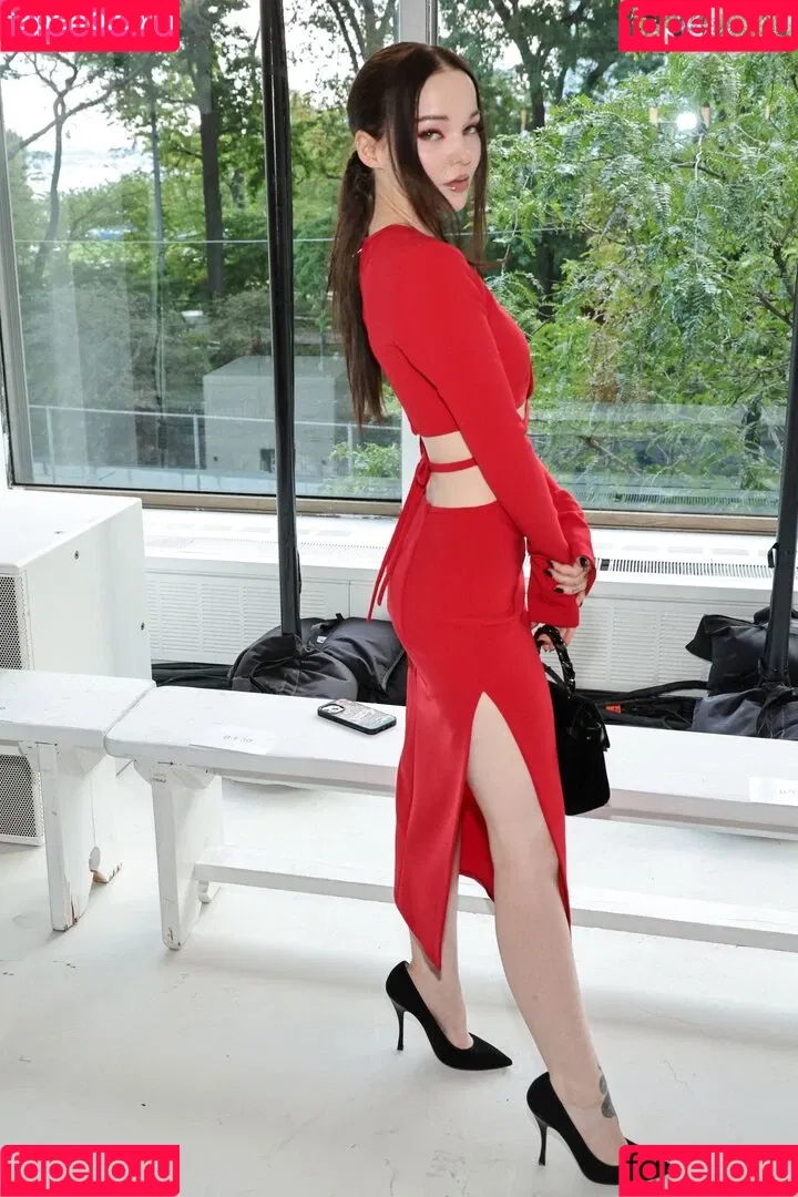 Dove Cameron Onlyfans Photo Gallery 