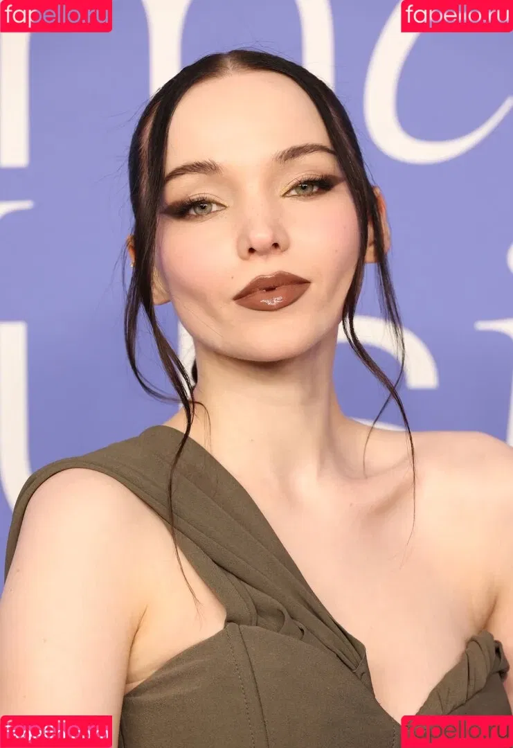 Dove Cameron Onlyfans Photo Gallery 