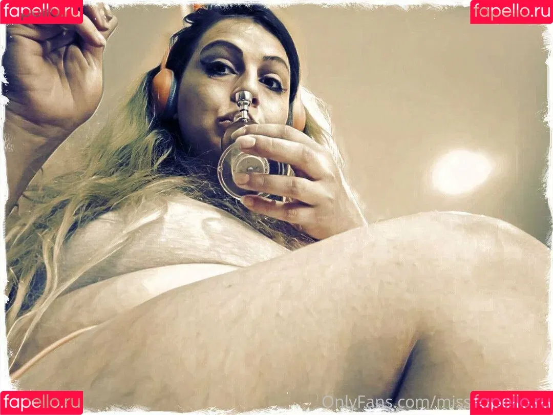 misslunamagic Onlyfans Photo Gallery 