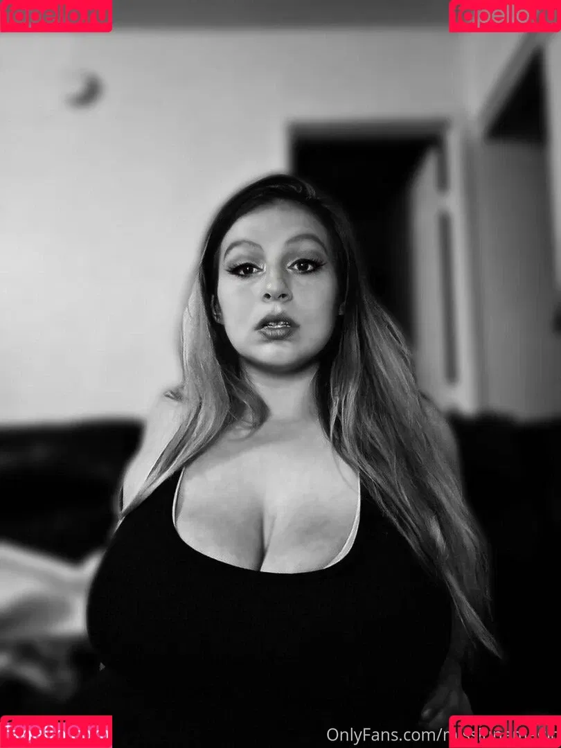 misslunamagic Onlyfans Photo Gallery 