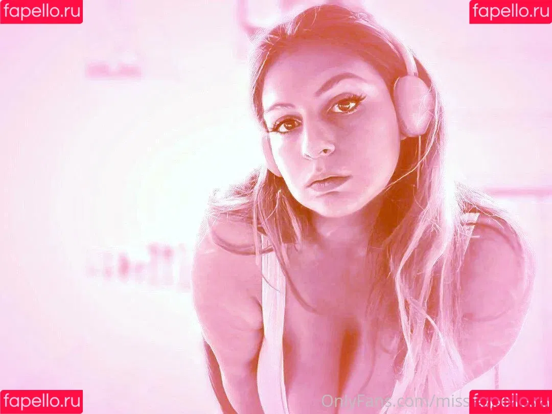 misslunamagic Onlyfans Photo Gallery 