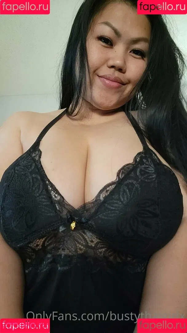 bustythaigirlx Onlyfans Photo Gallery 