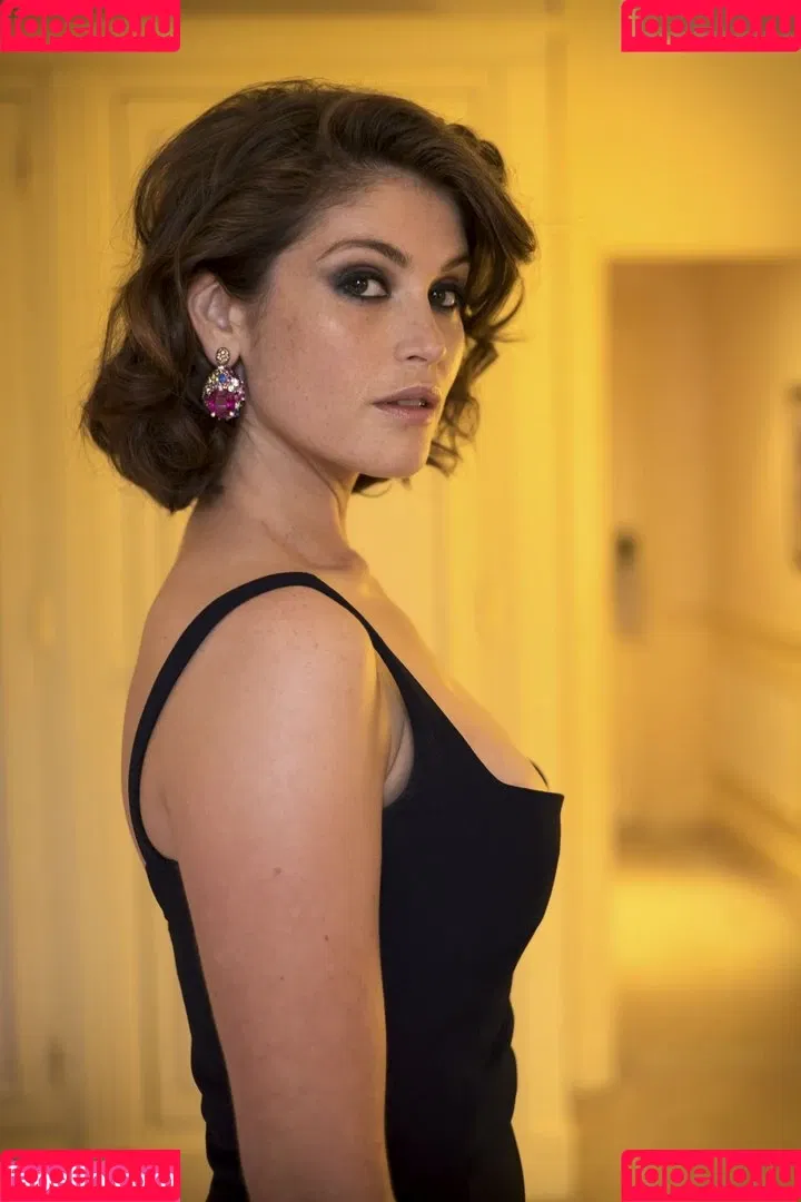 Gemma Arterton Onlyfans Photo Gallery 