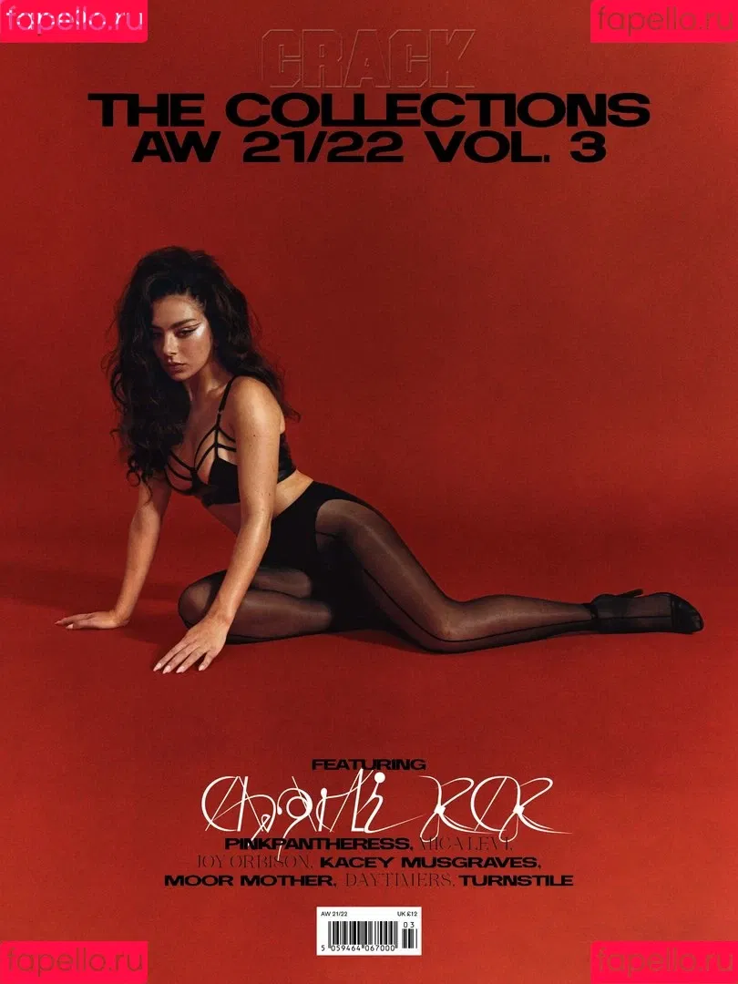Charli XCX Onlyfans Photo Gallery 