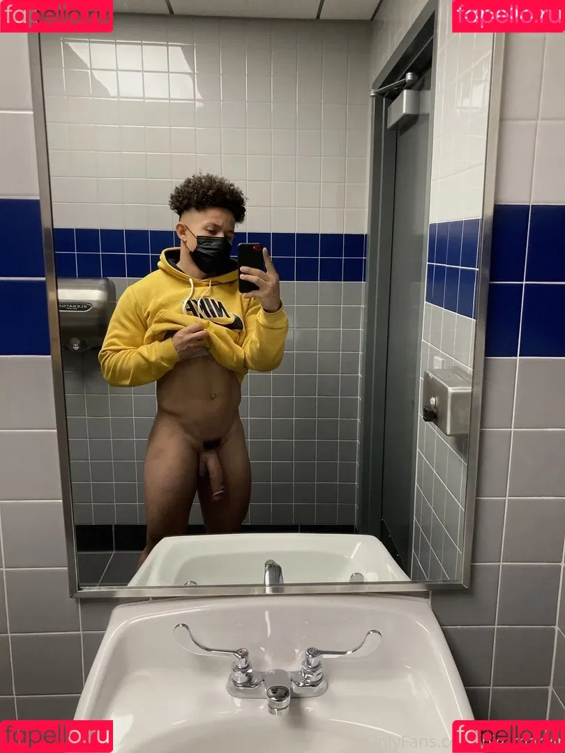 Big_marvjr Onlyfans Photo Gallery 