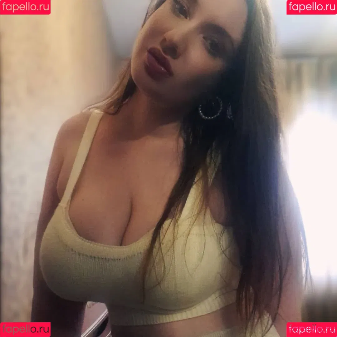 Lena Leyman Onlyfans Photo Gallery 