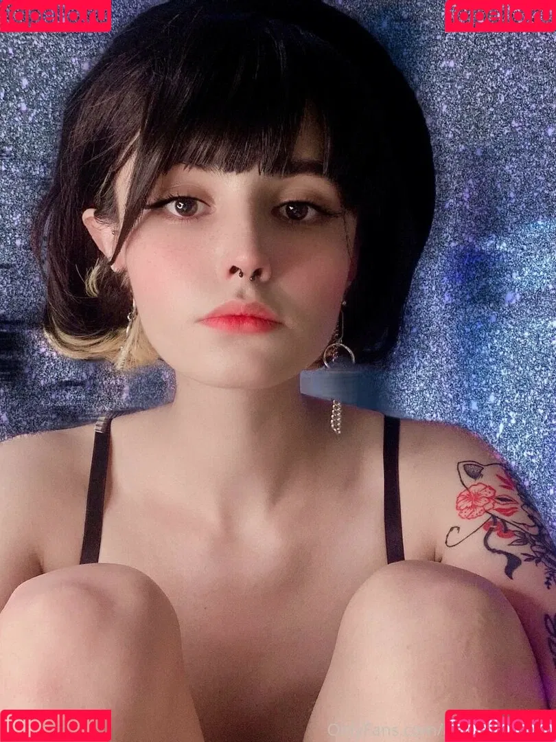 loonassoftfeet Onlyfans Photo Gallery 