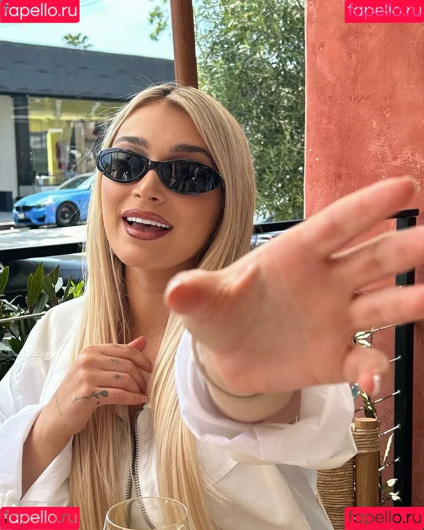 Camaryn Swanson Onlyfans Photo Gallery 