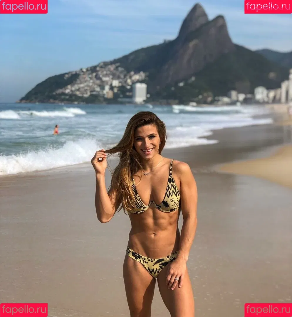 Jade Barbosa Onlyfans Photo Gallery 