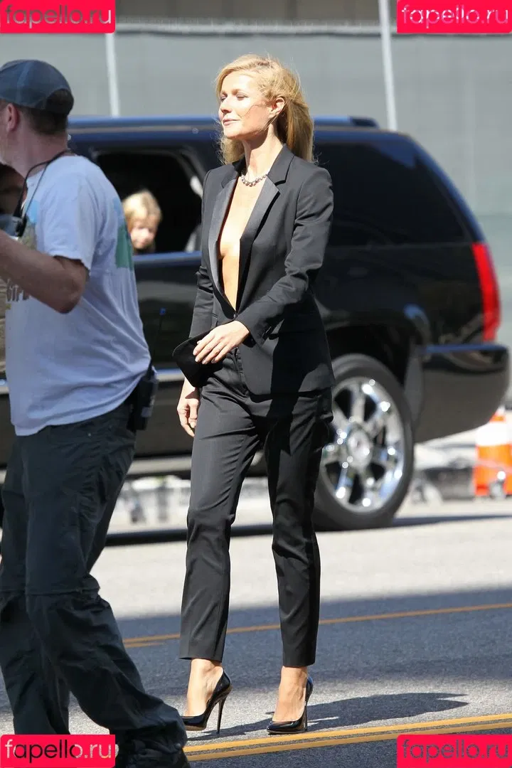 Gwyneth Paltrow Onlyfans Photo Gallery 