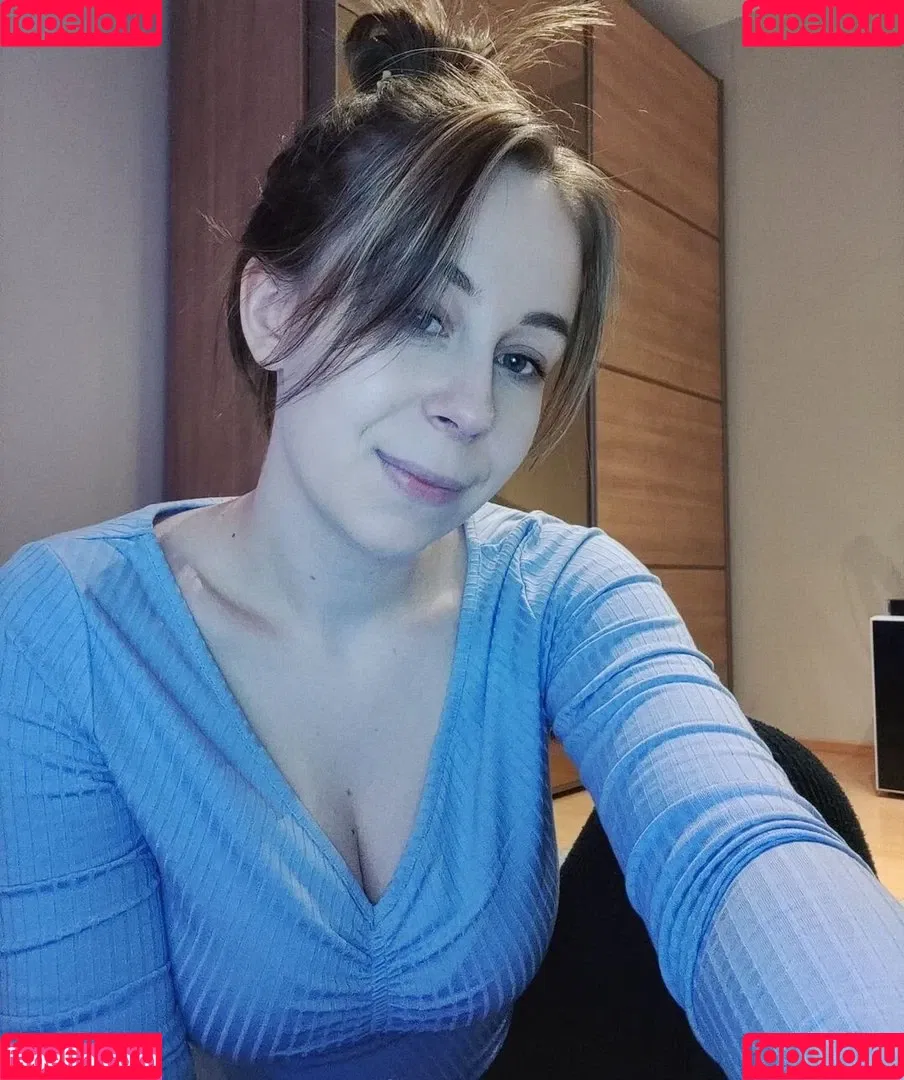 actuallyalisa Onlyfans Photo Gallery 