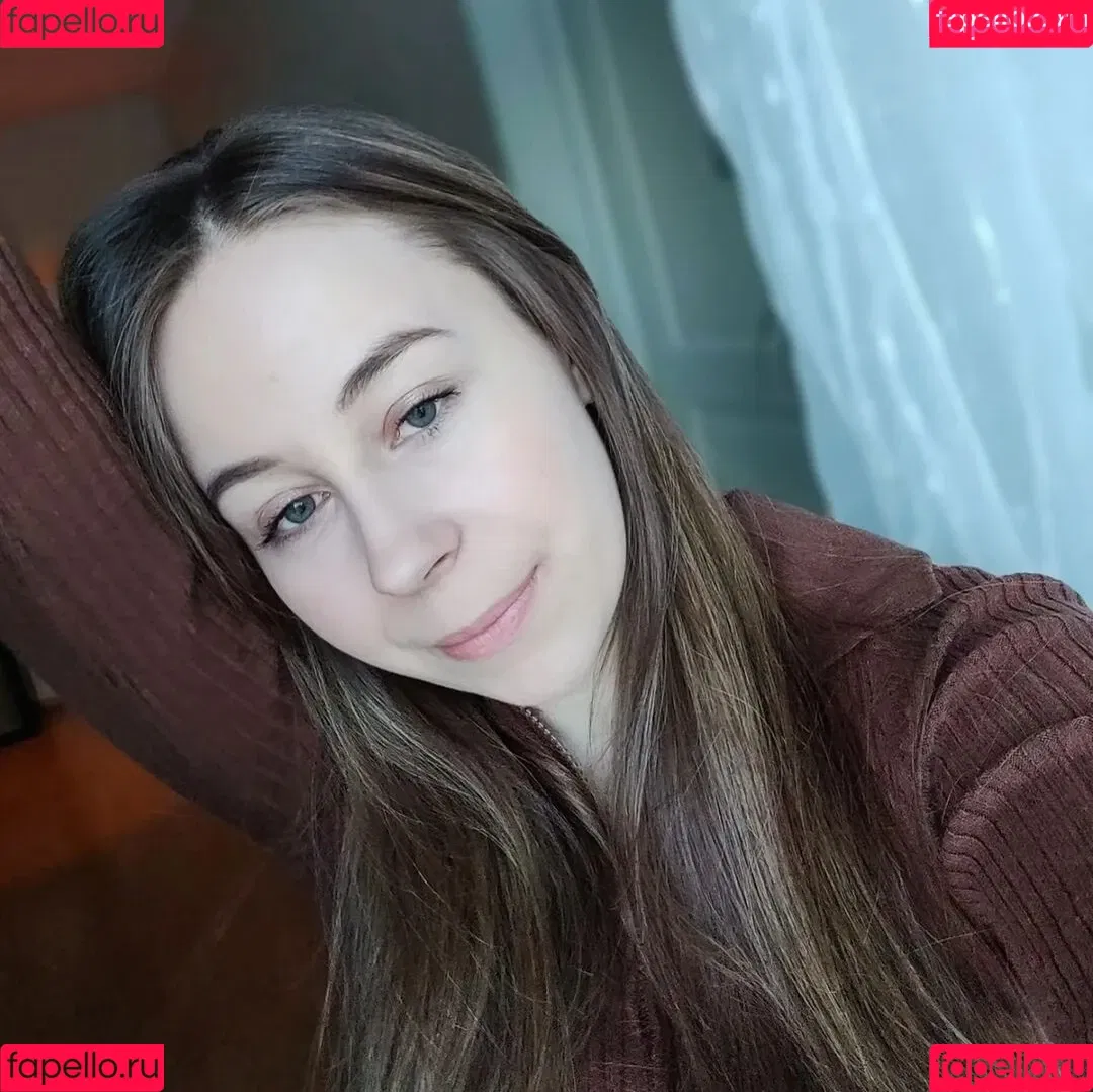 actuallyalisa Onlyfans Photo Gallery 