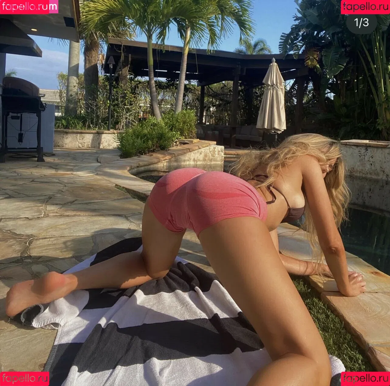Emmy Corinne Onlyfans Photo Gallery 