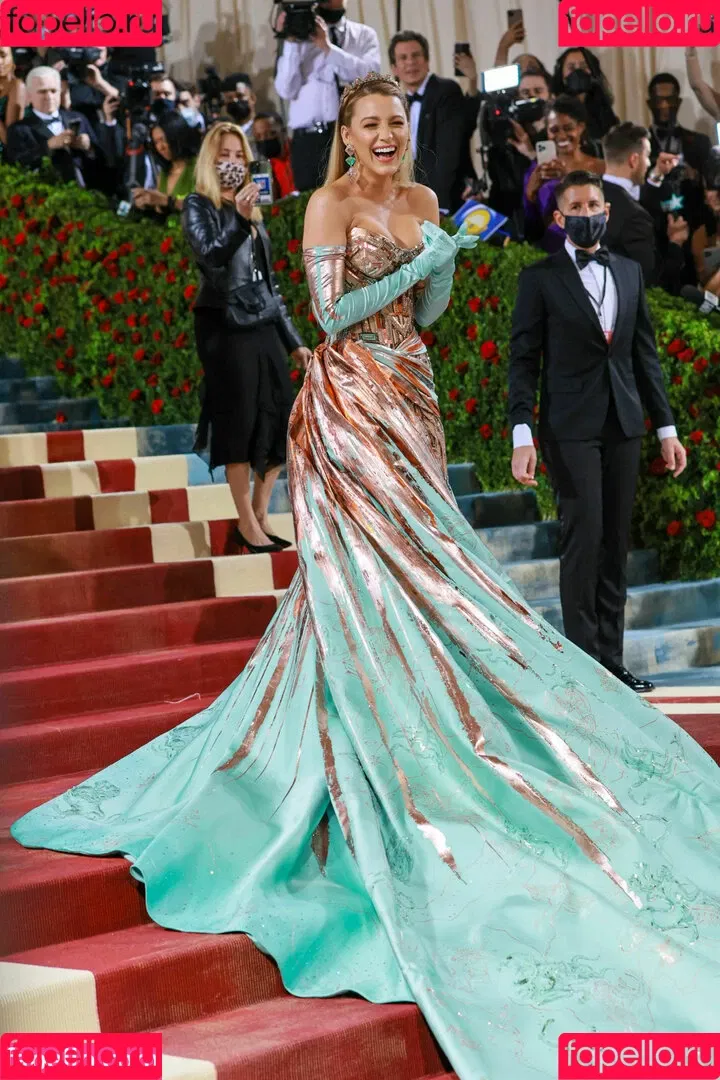 Blake Lively Onlyfans Photo Gallery 