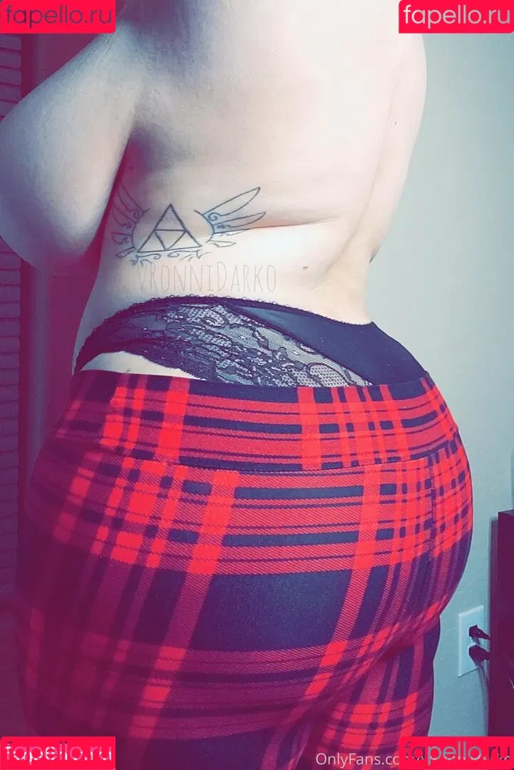 vronnidarko Onlyfans Photo Gallery 