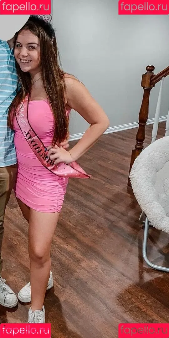 Kaylee S Onlyfans Photo Gallery 