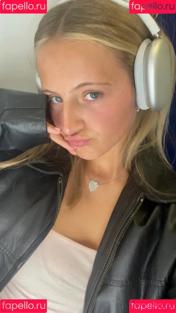 Daisy Campbell Onlyfans Photo Gallery 