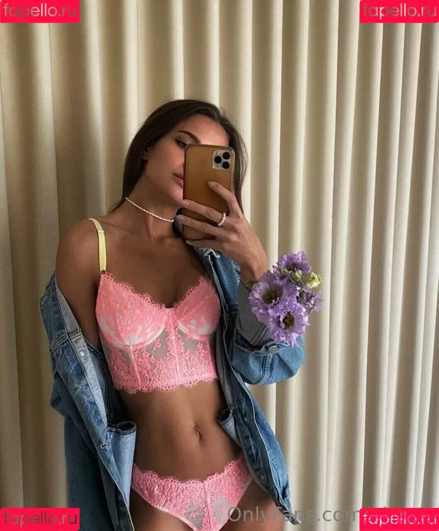 gina_a Onlyfans Photo Gallery 