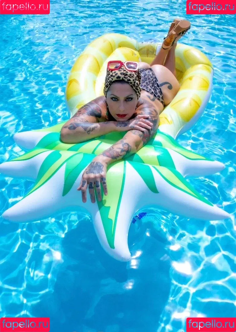 Danielle Colby Onlyfans Photo Gallery 
